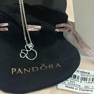 Pandora Silver Disney Minnie Mouse Necklace new with dust bag